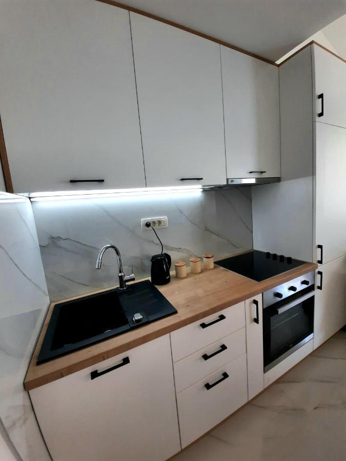 Apartments "4You" Tivat Exterior photo