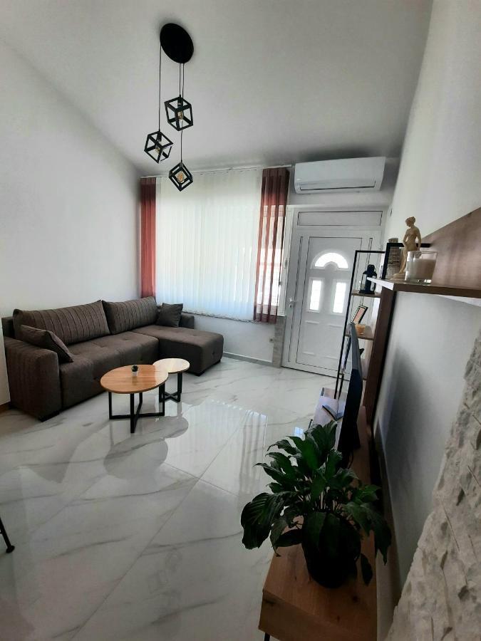 Apartments "4You" Tivat Exterior photo