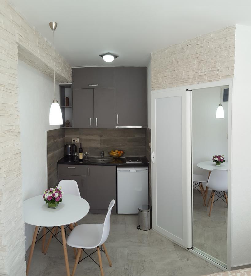 Apartments "4You" Tivat Exterior photo
